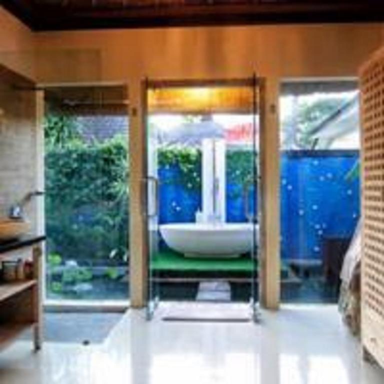 Bamboo Moon Villas Sanur  Ngoại thất bức ảnh