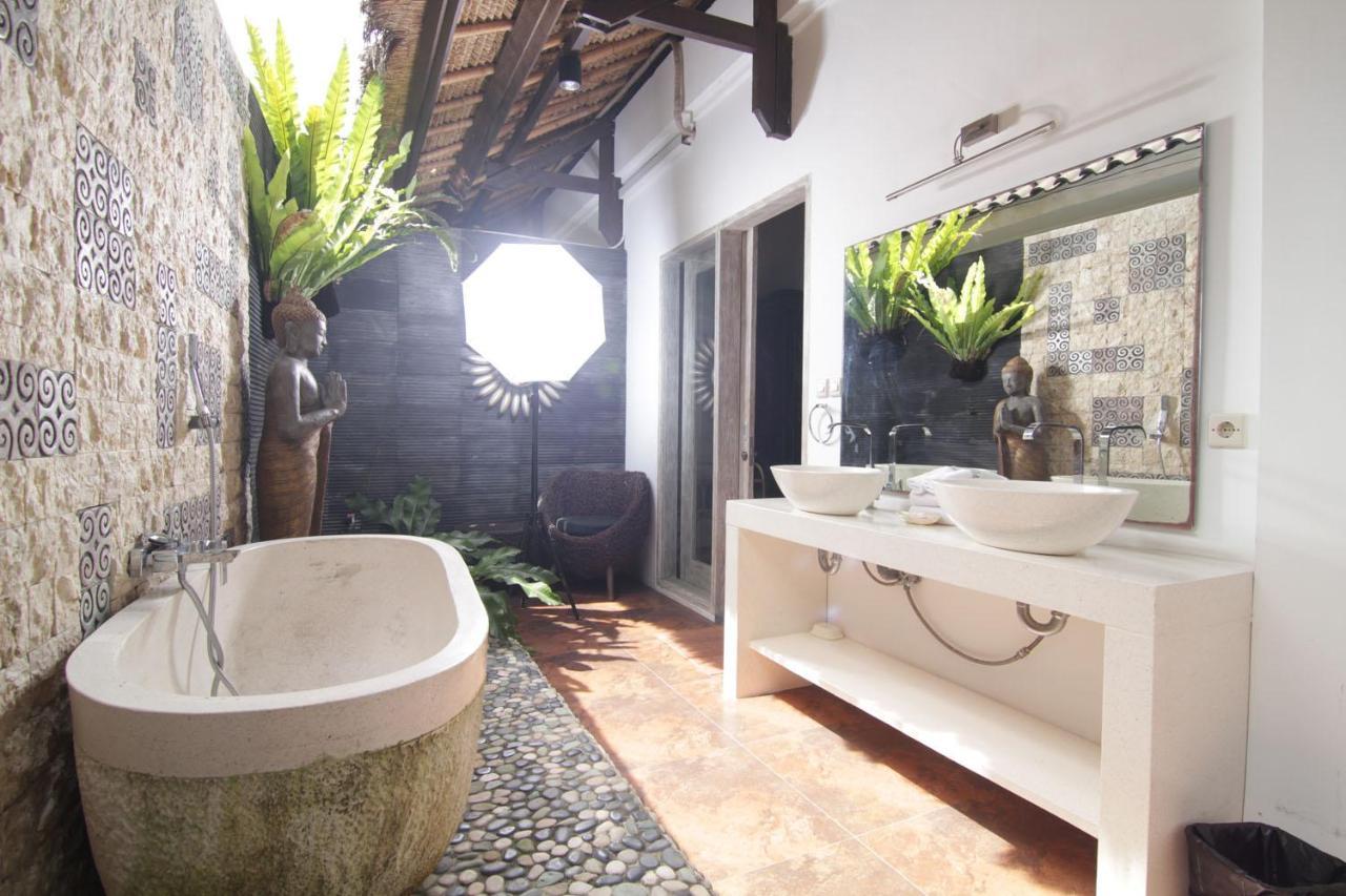 Bamboo Moon Villas Sanur  Ngoại thất bức ảnh